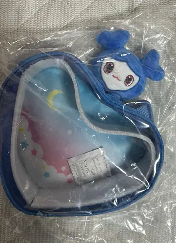 TWICE LOVELYS 삐요큥 바디백 GiGO 한정판 쯔위