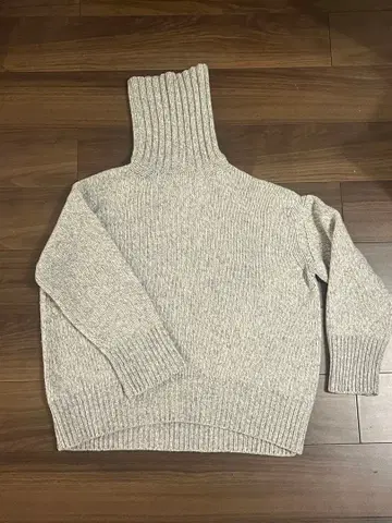 갤러리 비 파인 울 터틀넥 니트 그레이