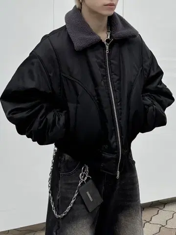 [ Chikashitsu + ] 봄버 재킷