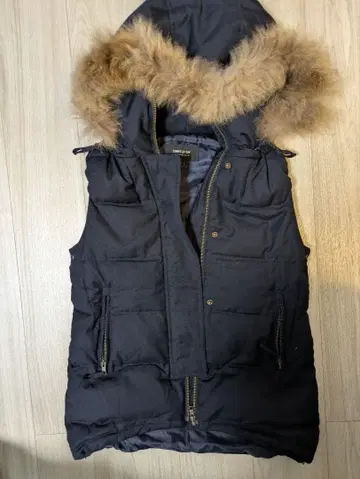 COMME CA ISM 후드 부착 다운 베스트 L 네이비