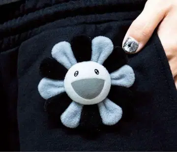 카이카이키키 무라카미 다카시 꽃 키체인 Flower Key Chain