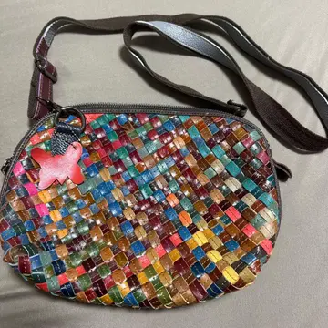 컬러풀 뜨개질 가죽 숄더백
