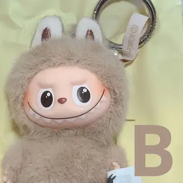 THE MONSTERS PIN FOR LOVE 봉제 인형 펜던트 B