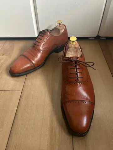 [ 새상품급 ] SCOTCHGRAIN 스코치그레인 펀치드 캡토 25