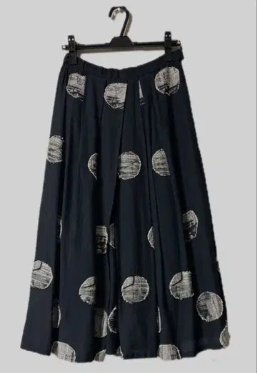 [ 새상품급 ] 센소유니코 메후 랜덤 플리츠 스커트