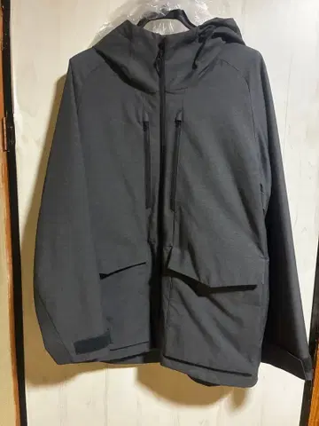 클리닝 완료 유니클로 하이브리드 다운 후드티 L 사이즈