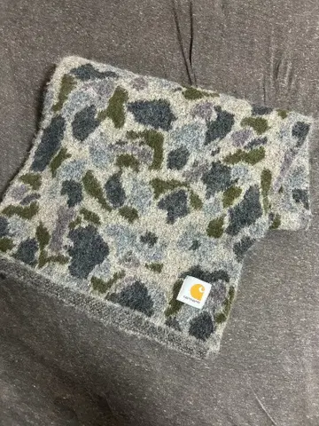 Carhartt 머플러 카모플라쥬 카모플라주