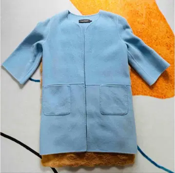 스카이블루 포켓 부착 롱 코트