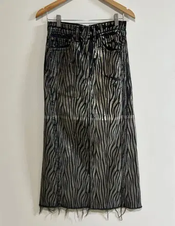 77circa 리메이크 제브라 백 슬릿 롱 스커트