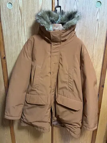 시착만 한 상품 UNIQLO 4XL 울트라 폼 하이브리드 다운 코트