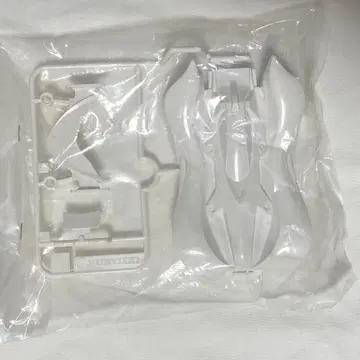 미니 사륜구동 바이슨 매그넘 바디 화이트