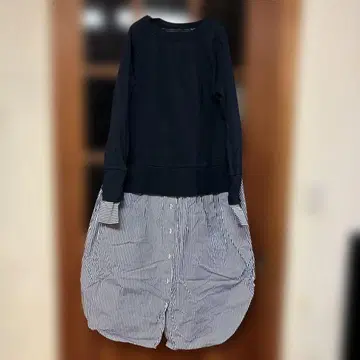 듀얼 뷰 스트라이프 셔츠 도킹 원피스