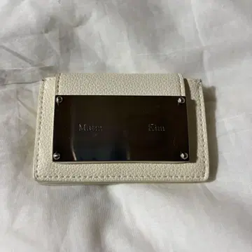 말린 김 화이트 카드 케이스