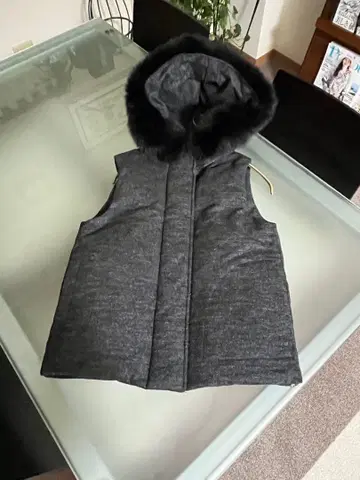 JOSEPH 후드 부착 다운 베스트 그레이 가을/겨울 새상품급