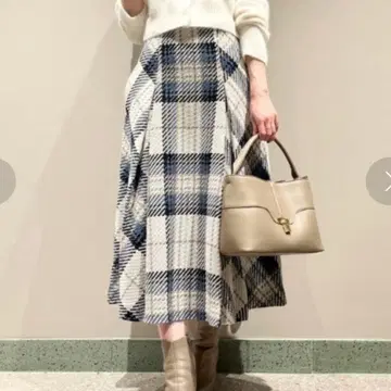 스나이델 로빙 체크 스커트 아이보리 사이즈 1