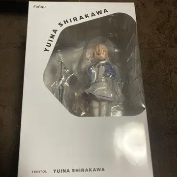 헤븐 번즈 레드 시라카와 유이나 피규어 개봉 사용 완료