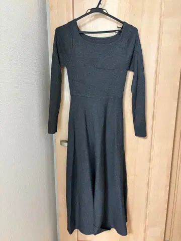 다크 그레이 니트 롱 원피스