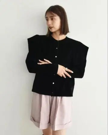 cen. 벨로아 가디건 블랙 컨디션 최상