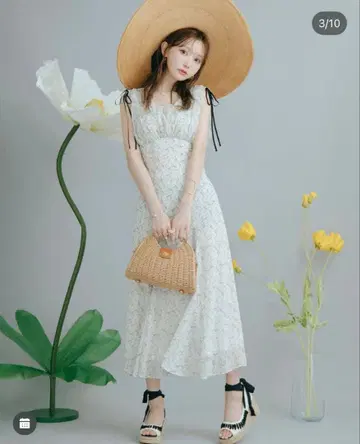 Crayme 플라워 프린트 맥시 드레스 스트로우 햇 포함