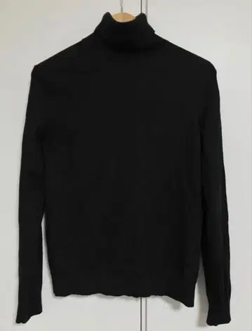 [ 무료배송 ] Theory (띠어리)의 터틀넥 니트 스웨터 블랙