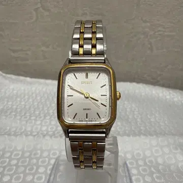SEIKO SPIRIT 손목시계 실버/골드
