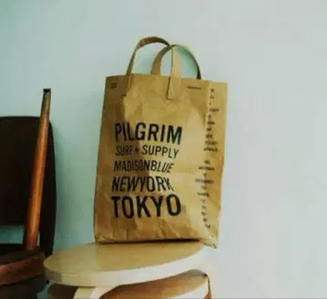 MADISON BLUE 매디슨 블루 페이퍼 토트백