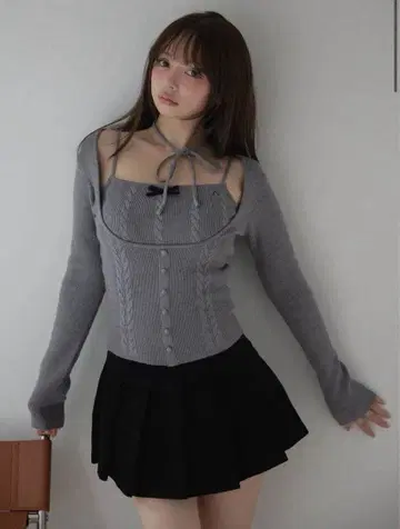 Amanda pleats skirt (M)