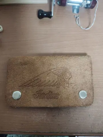 인디언 모터사이클 트래커 지갑