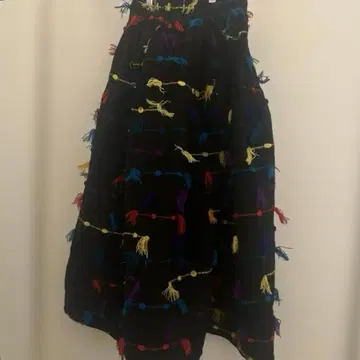 Emerald Isle 컬러풀 태슬 플레어 스커트