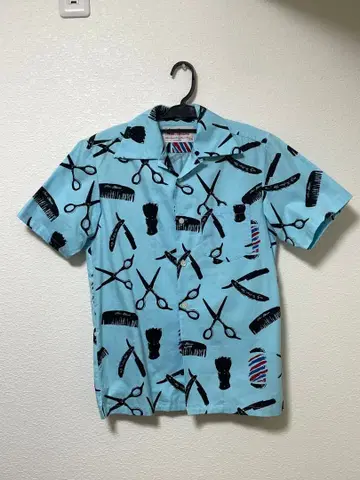 [ 새상품급 ] 아로하 블라썸 반팔 셔츠 가위 패턴 사이즈 38