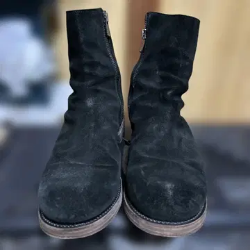 카즈유키 쿠마가이 부츠