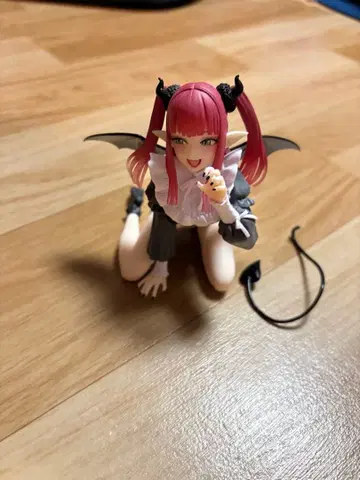 그 비스크 돌은 사랑을 한다 피규어