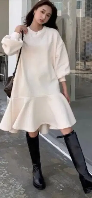 생일 농구화 로맨틱 맨투맨 원피스