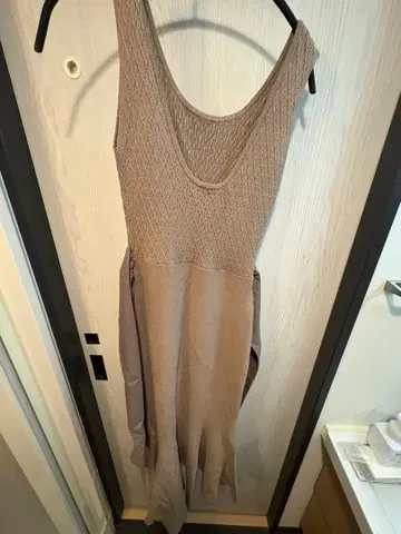 ROYAL PARTY 슬리브리스 롱 원피스 F 베이지