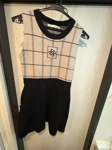 슬리브리스 원피스 S 사이즈 체크 무늬