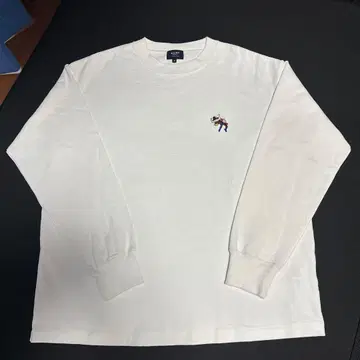 BEAMS 자수 맨투맨