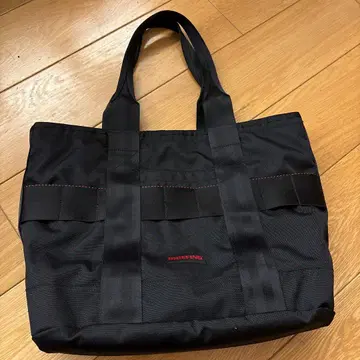 브리핑 토트백 블랙