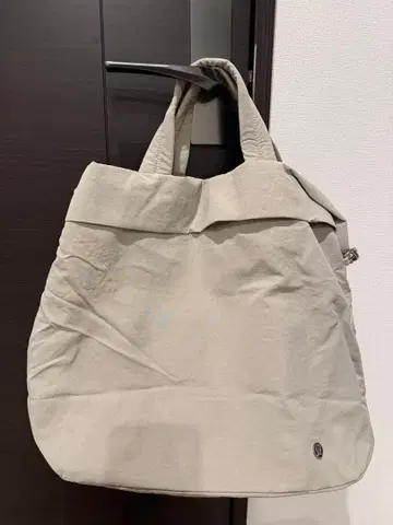 LULU LEMON On My Level 백