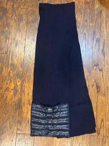 Herno 네이비 울 다운 머플러