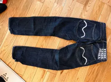 32인치 에비수 미미즈 페인트 청바지