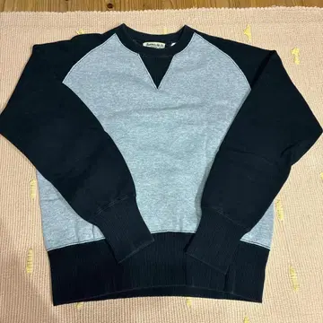 PHERROW'S M 사이즈 맨투맨 그레이/블랙