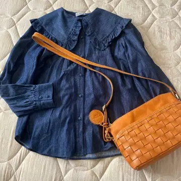 마린프랑세즈 옷깃이 귀여운 블라우스