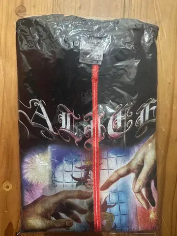 지금 우리 학교는 TEE L 사이즈