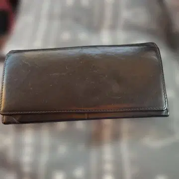 블랙 가죽 장지갑