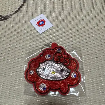 EXPO2025 미야쿠미야쿠 키티 반짝이 가죽 키링