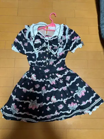 리즈리사 LIZLISA Creamy Berry 패턴 원피스