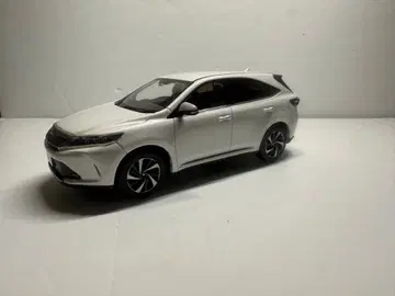 도요타 후기 하리어 컬러 샘플 미니카