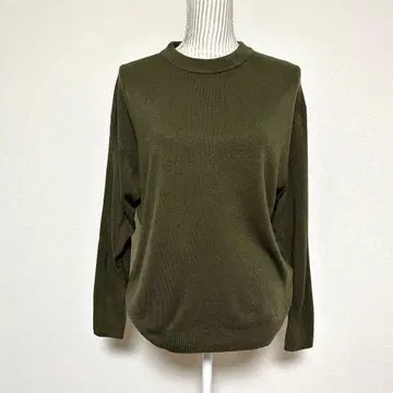 [크라프트] 부드러운 크루넥 니트 (M) 깔끔한 오피스 출퇴근