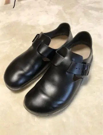 새상품급 버켄스탁 타타미 런던