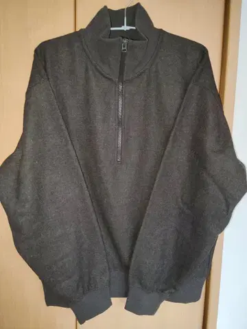 UNIQLO U 브러쉬드 맨투맨 하프 지퍼 셔츠 브라운 S